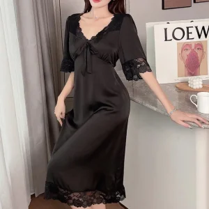 chemise de nuit longue élégante