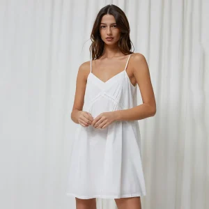 chemise de nuit courte blanche